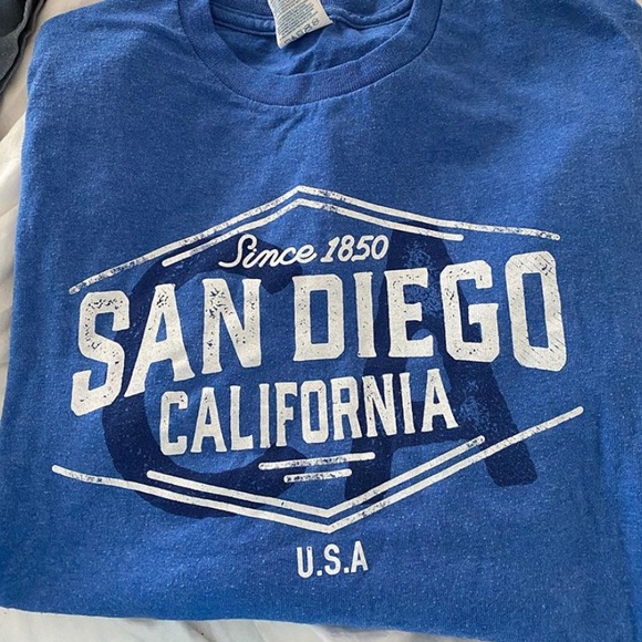 San Diego California cropped shirt - Picture 1 of 1